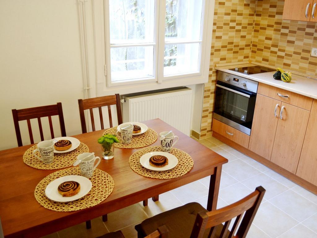 Casamia-Elegant Central Vaci St.Apt Budapest Esterno foto